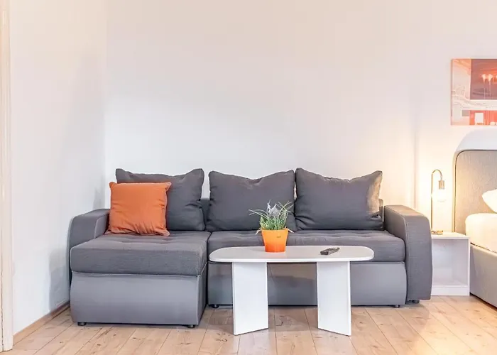 Affordable 2 Apts For 14p, 4br Great For Families Apartment Vienna