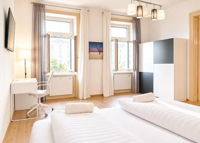 דירה Affordable 2 Apts For 14p, 4br Great For Families וינה